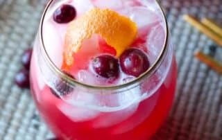 Cranberry-Spritzer