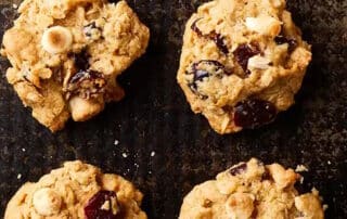 festive oatmeal cookies